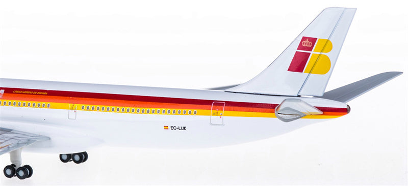 Hogan Iberia for Airbus A330-300 EC-LUK 1:400 Aircraft Pre-built  Airliner Model Display