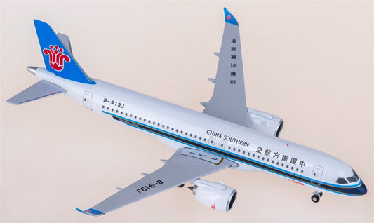 NG Models China Southern Airlines for COMAC C919 B-919J 1:400 Airplane Pre-built  Airliner Model Display