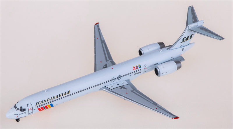 JC Wings SAS for McDonnell Douglas MD-90 LN-ROB 1:400 Airplane Pre-built Airliner Model Display
