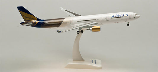 Hogan Shaheen for Airbus A330-300 AP-BKM 1:200 Airplane Pre-built  Airliner Model Display