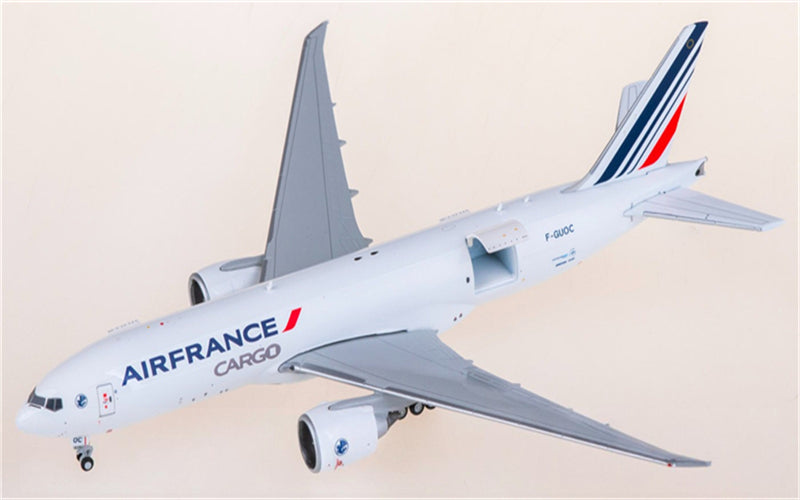 Geminijets Air France for Boeing 777-200LRF F-GUOC Open Door Freighter 1:400 Airplane Pre-built  Airliner Model Display