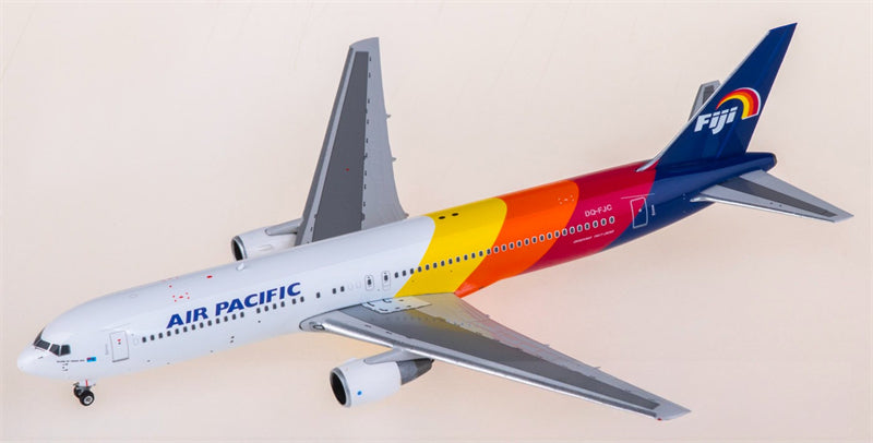 Phoenix Air Pacific for Boeing 767-300ER DQ-FJC 1:400 Airplane Pre-built  Airliner Model Display