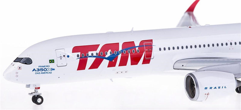 Eagle TAM for Airbus A350-900 PR-XTA 1:200 Airplane Pre-built  Airliner Model Display