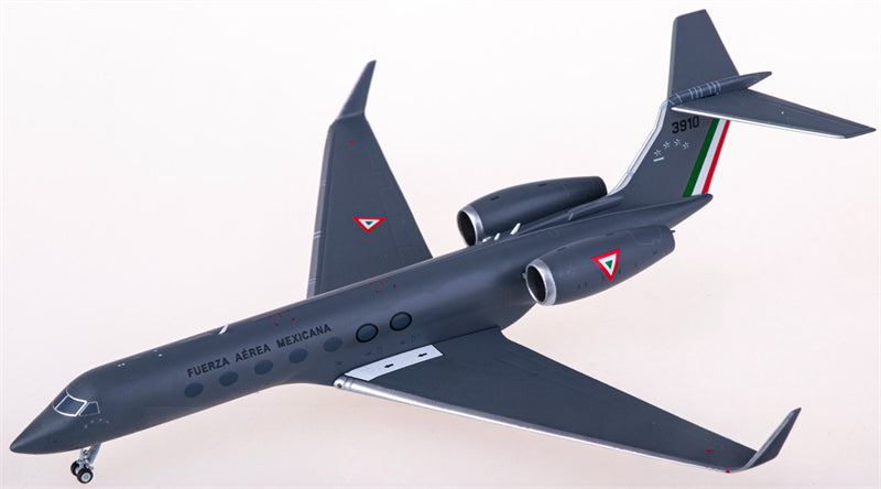 NG Models Mexican Air Force for Gulfstream G550 3910 1:200 Airplane Pre-built Airliner Model Display