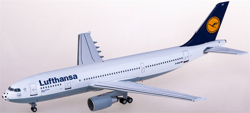 JC Wings Lufthansa for Airbus A300-600R D-AIAU 1:200 Airplane Pre-built  Airliner Model Display