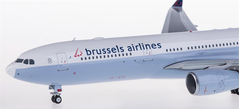 Phoenix Brussels Airlines for Airbus A330-300 OO-SFX 1:200 Aircraft Pre-built Model