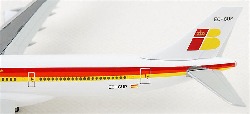 Hogan Iberia for Airbus A340-300 EC-GUP 1:400 Aircraft Pre-built  Airliner Model Display