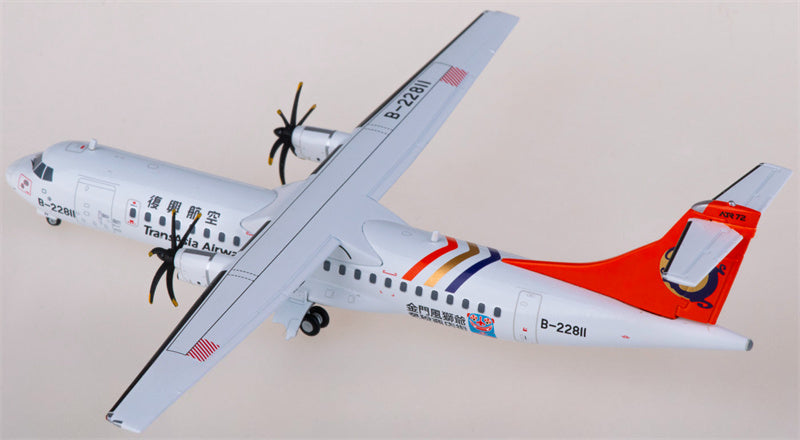 JC Wings TransAsia Airways for ATR-72-500 B-22811 1:200 Airplane Pre-built  Airliner Model Display