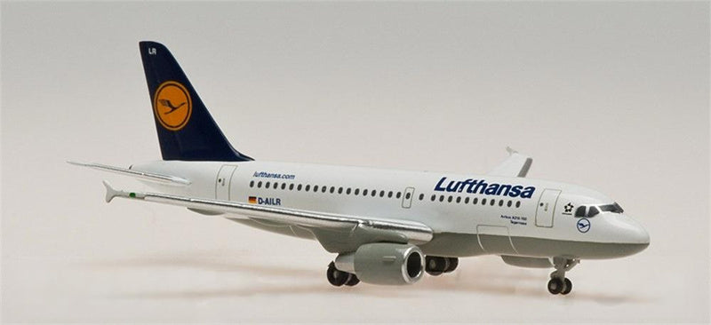 Herpa Airbus A319 D-AILR 1:500 Airplane Pre-built  Airliner Model Display