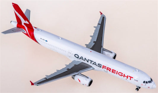 JC Wings Qantas Freight for Airbus A321F VH-XF6 1:400 Aircraft Pre-built  Airliner Model Display