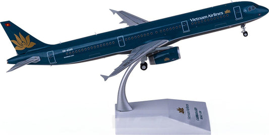 JC Wings Vietnam Airlines for Airbus A321 VN-A344 1:200 Airplane Pre-built Airliner Model Display
