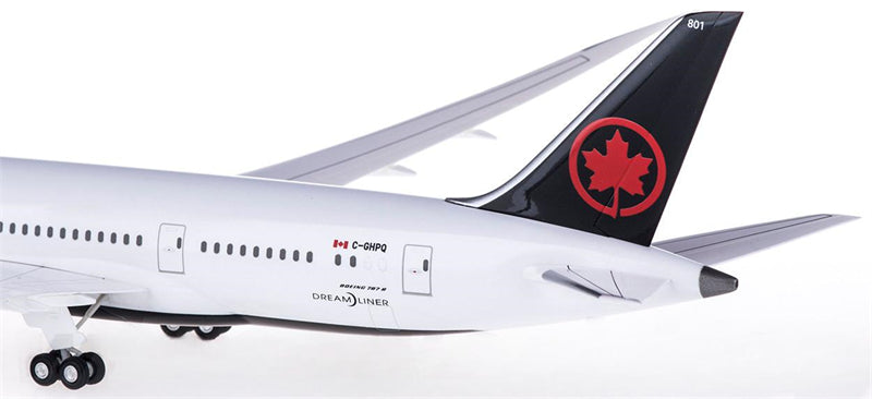 Hogan Air Canada for Boeing 787-8 C-GHPQ Flight status 1:200 Airplane Airliner Model Display