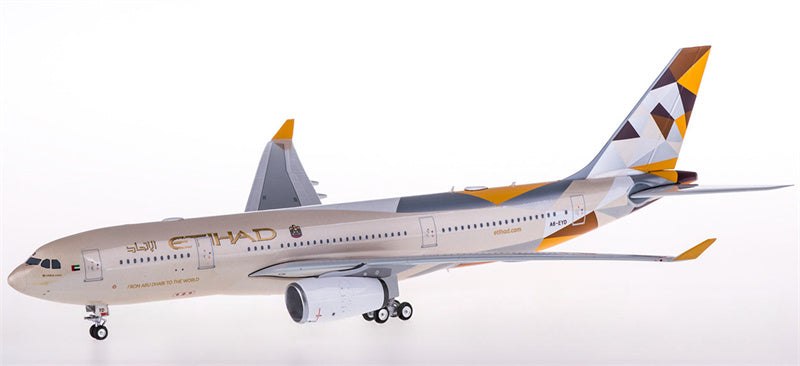 Eagle Etihad Airways for Airbus A330-200 A6-EYD 1:200 Aircraft Pre-built  Airliner Model Display