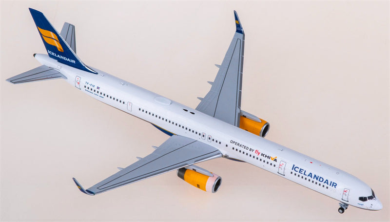NG Models Icelandair for Boeing 757-300 TF-FIX 1:400 Airplane Pre-built  Airliner Model Display