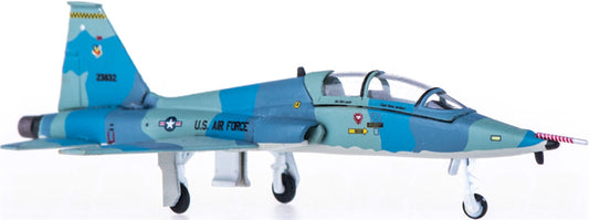 for Hogan for USAF T-38A Agreesive Talons 64TH Fws 1:200 Airplane Pre-built Airliner Model Display