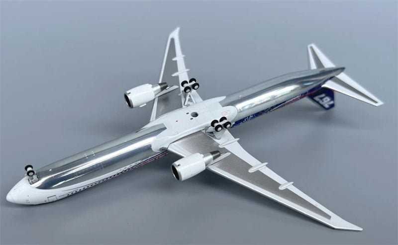 Patriot Boeing 767-400ER N76400 Leading the Way 1:400 Airplane Pre-built  Airliner Model Display