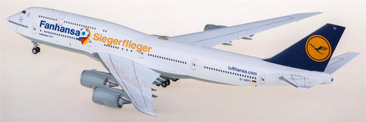 JC Wings Lufthansa for Boeing 747-8 D-ABYI 1:200 Airplane Pre-built Airliner Model Display