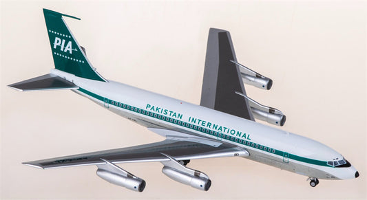 AeroClassics PIA for Boeing 720B AP-AXL 1:200 Airplane Pre-built  Airliner Model Display