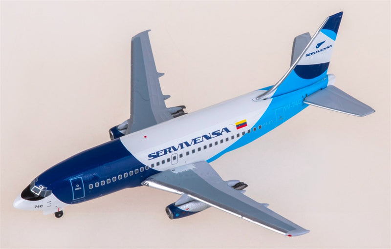 AeroClassics Servivensa for Boeing 737-200 YV-74C 1:400 Airplane Pre-built  Airliner Model Display