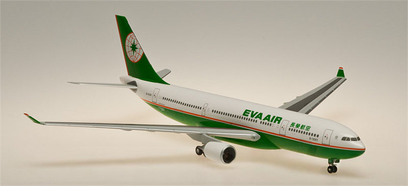 Hogan EVA Air for Airbus A330-200 B-16301 1:200 Airplane Pre-built  Airliner Model Display