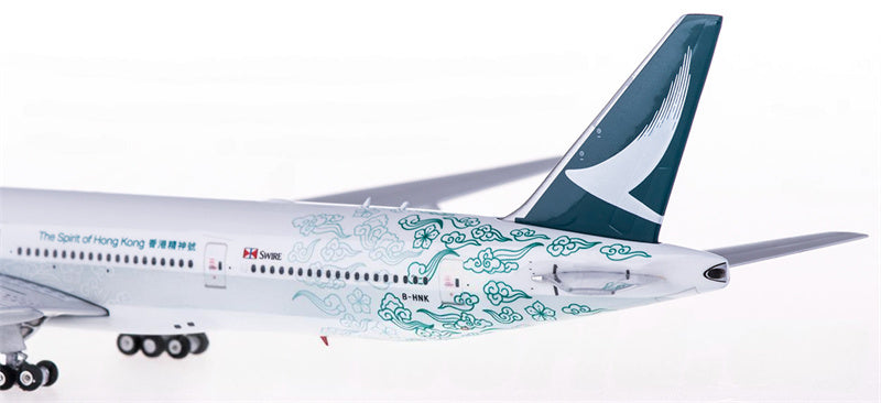 Phoenix Cathay Pacific for Boeing 777-300 B-HNK 1:400 Airplane Pre-built  Airliner Model Display