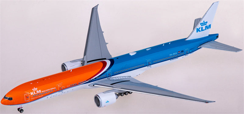 Phoenix KLM for Boeing 777-300ER PH-BVA 1:400 Airplane Pre-built  Airliner Model Display