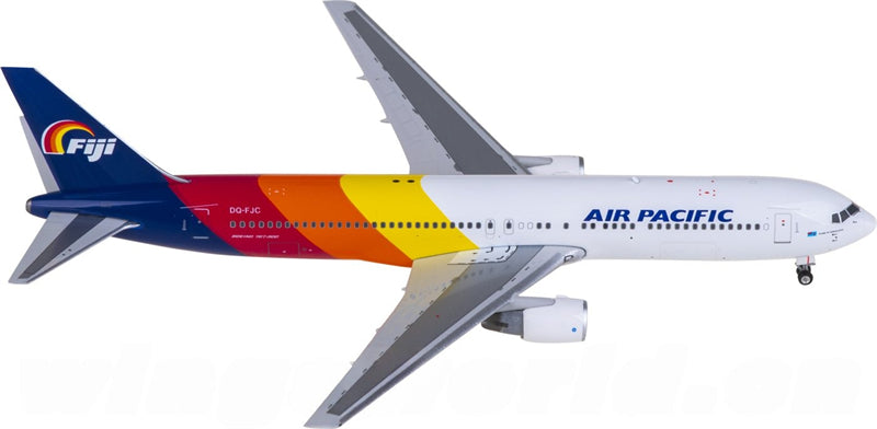 Phoenix Air Pacific for Boeing 767-300ER DQ-FJC 1:400 Airplane Pre-built  Airliner Model Display