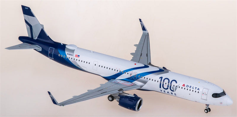 Geminijets Delta Airlines for Airbus A321neo N589DT 1:200 Airplane Pre-built  Airliner Model Display