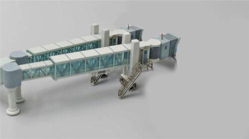 JC WINGS  Air Passenger Bridge Double-aisle  Wide-body Green 1/400 ABS Accessories Scale Model Kits Toy Model
